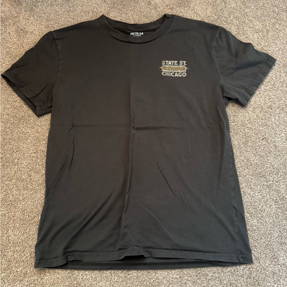 hollister graphic tee shirt